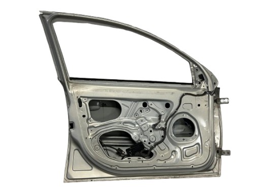 OPEL VECTRA C dveře řidičů levý předek Z158
