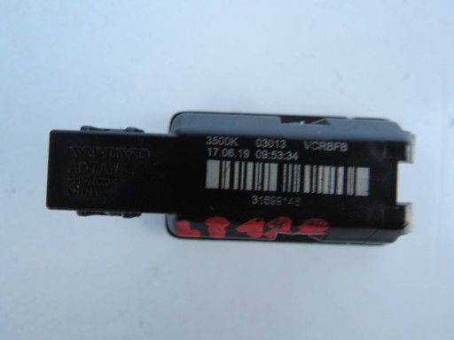 light boot left VOLVO S90 II 2.0 D 190KM 2016-2021R 31699146