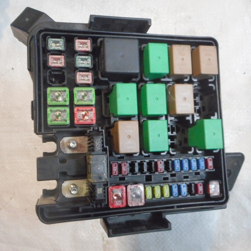 91211-G6160 - Kia picanto iii 17-22 блок предохранителей