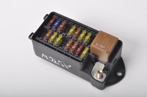 Блок предохранителей aston martin vanquish i 6.0 1r12-370537-ab