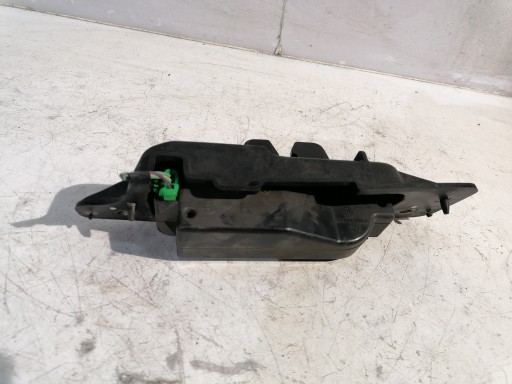 Citroen C2 a zámok zadnej kapoty