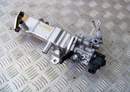 25620-37140 25601-37020 - TOYOTA AURIS II 12 19 1.8 КЛАПАН EGR ГИБРИД