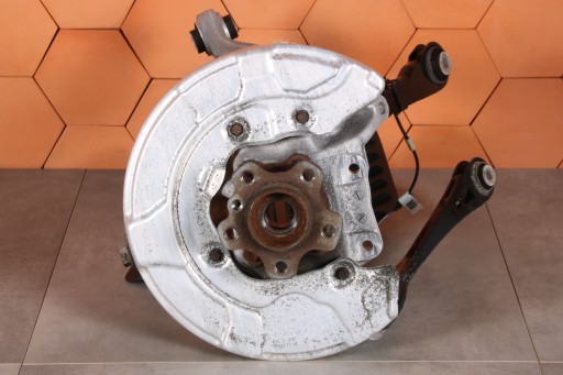 BMW 5 G30 G30 LCI swing of the arm of the pivot right rear part rear 6866338