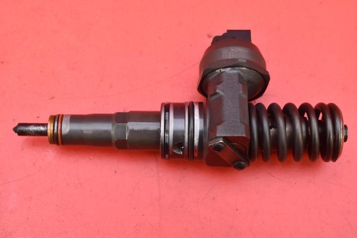 nozzle nozzle 038130073BQ 0414720312 VW PASSAT B6 2.0 TDI 140 KM 05-10