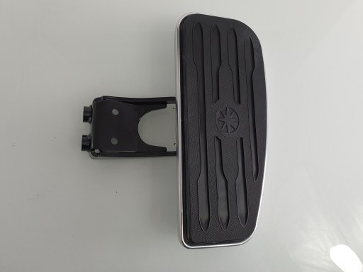 4WM-27420-20 - E266 YAMAHA XV 1600 SET подножка платформа