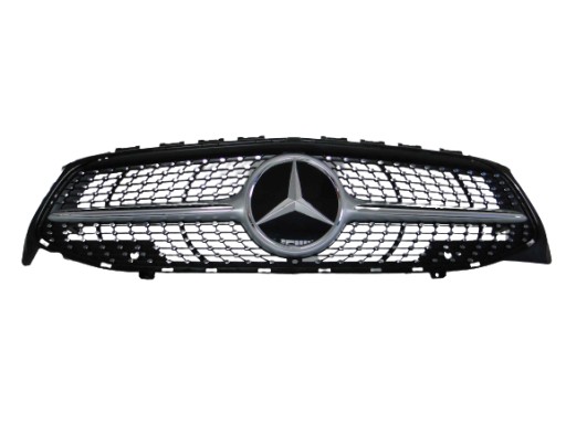 A1188880802 - MERCEDES CLA 118 Решітка радіатора DIAMOND ОРИГ