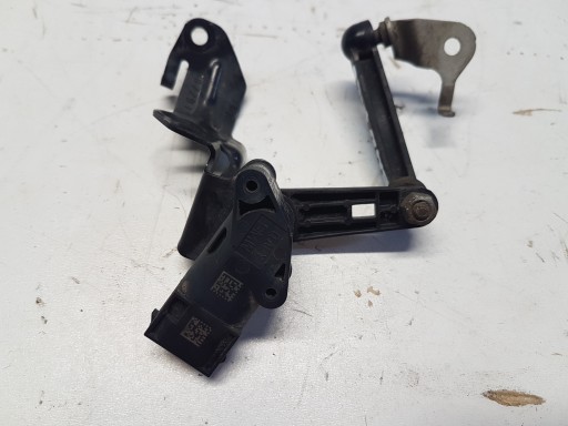 6895466 - BMW 1 F40 F41 1.5 датчик выравнивания фар