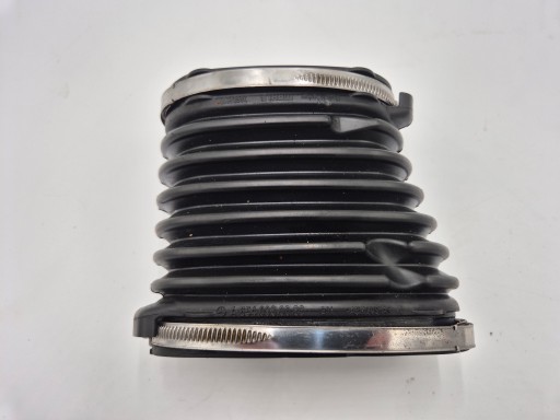 pipe hose air hose 6540980083 MERCEDES W205 W213 2.0 CDI