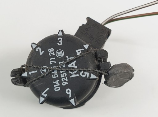 Mercedes w201 датчик коректора запалювання 0145457128