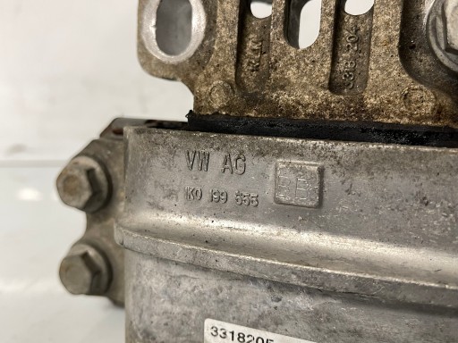 Volkswagen OE 1K0199555BB VW airbag engine mount Stan BDB