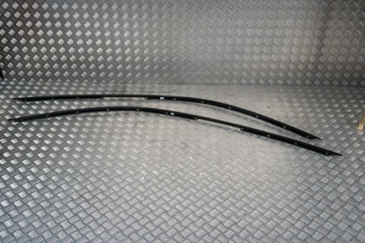 670040334 - MASERATI LEVANTE NERO НАКЛАДКА НА ДАХУ, ЛІВА