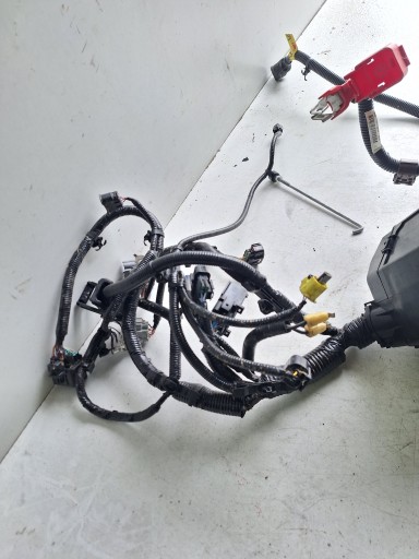HONDA CR-V VI 2024-> compartment of fuses HYBRID AWD