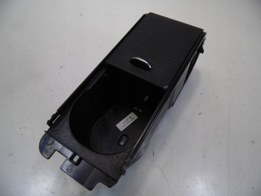 КОРОБКА ДЛЯ ХРАНЕНИЯ НАПИТКОВ MERCEDES SLK R 172