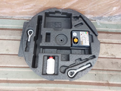 polystirene boot floor well qashqai Nissan J11 849A7-4EA1B