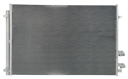 2N0820411 2N0820411A - РАДИАТОР КОНДИЦИОНЕРА MAN TGE 2016-