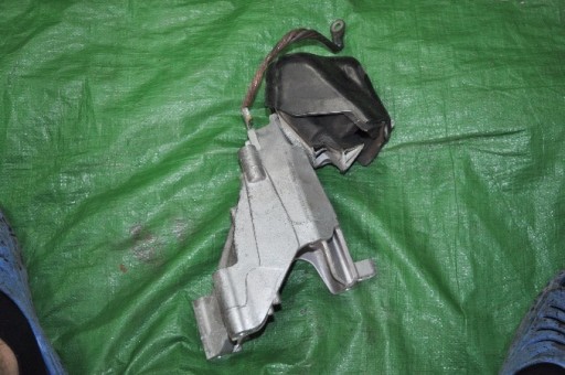 ЛАПА КРОНШТЕЙН ДВИГУНА SPRINTER CRAFTER 03L199307A