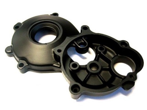 КРИШКА СТАРТЕРА SUZUKI GSR 600 400 04-10 ВІСІМКА