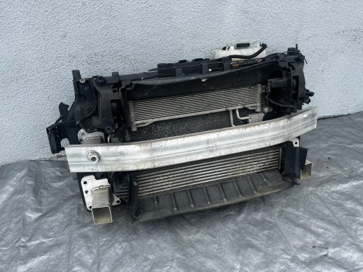 Jeep cherokee kl ліфт передня панель повний радіатор 2018 - автомат