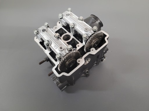 Suzuki SV 650 98-02 передня головка