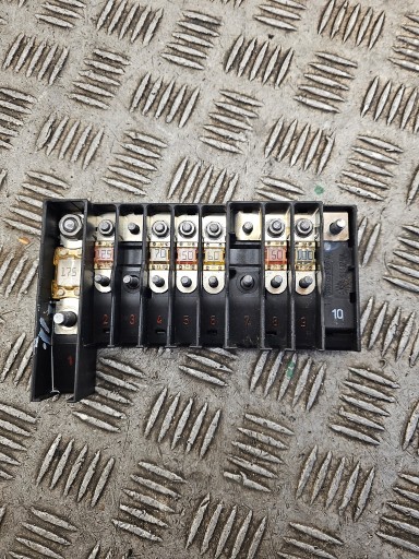 VW T5 03-09 compartment of fuses 7H6970187FD