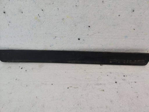 moulding threshold inner front left side Toyota Prius 3 facelift 2011