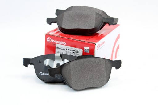 24 061 - BREMBO ПЕРЕДНИЕ ТОРМОЗНЫЕ КОЛОДКИ FORD FOCUS III KUGA
