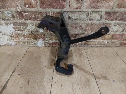 БУКСИРОВОЧНЫЙ КРЮК JEEP GRAND CHEROKEE WK2 2014