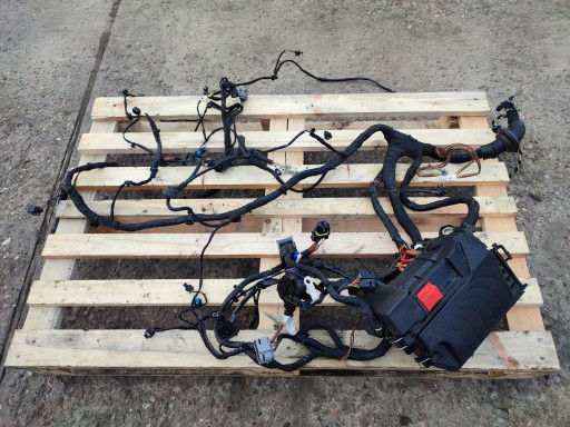 Mercedes w246 жгут проводов блока предохранителей 1.8 cgi