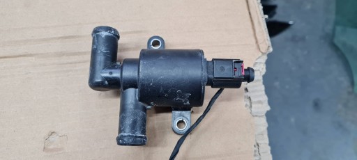 A5 8W S5 elektroventil pumpa vode 4H0121671D A7 4G A4 B8 B9 8W Q5 A6 C7