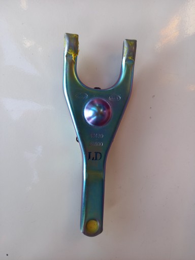 41430 23000 - KIA HYUNDAI 1.5 CRDI ЛАПА ЗЧЕПЛЕННЯ 4143023000 OEM