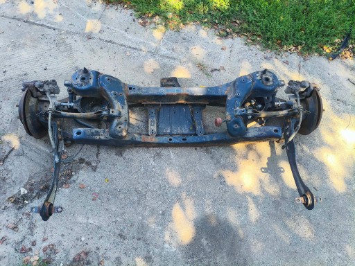 FORD KUGA MK2 FWD Achsträger hinten Achsträger Querlenker PIASTY