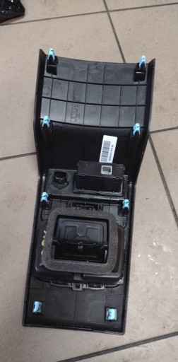 grid air conditioning devices rear part WEJSCIE USB RENAULT ARKANA