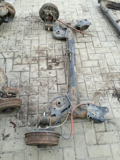 Dacia duster и балка задней подвески, задний мост