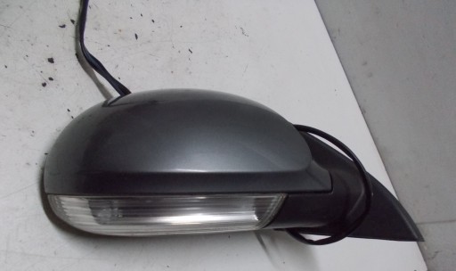 VW PASSAT B6 KOMBI 1.9 TDI 07R mirror right 6 PIN LA7T 3C0823480 EU