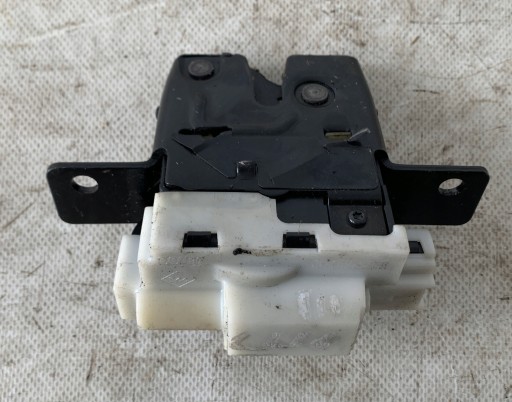 # Schloß heckklappe heck RENAULT CLIO III 8200076240F