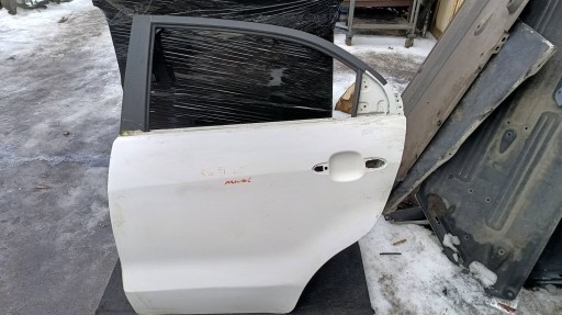 KIA RIO III dveře levý záď zadní levé 2011