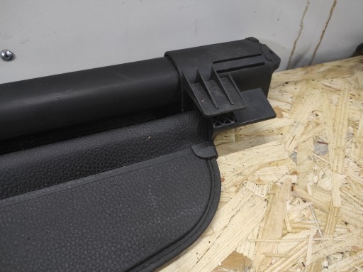 VW TOURAN III blinds boot 5TA867871