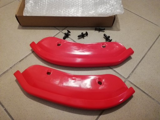 Splitter бампер накладки красный Challenger 15-