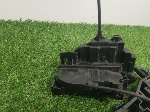 lock door left rear part rear RENAULT LAGUNA 3 825010003R
