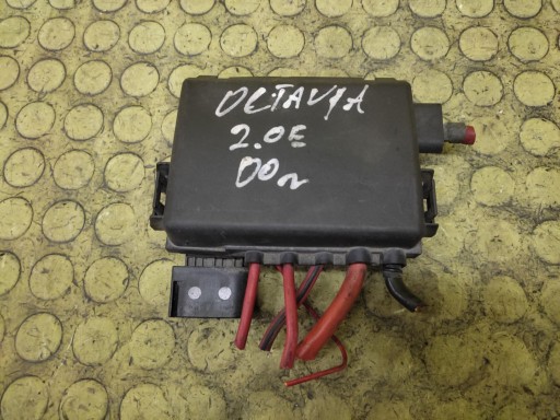 SKODA OCTAVIA et 2.0 Module fusibles 1J0937550