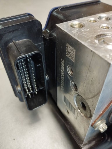 Mercedes-Benz GLE W166 pump control unit ABS A1664310700