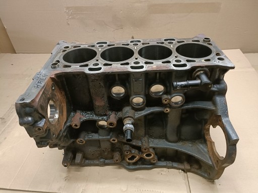 БЛОК ДВИГАТЕЛЯ HYUNDAI D4FA ДЛЯ УСТАНОВКИ R20AT