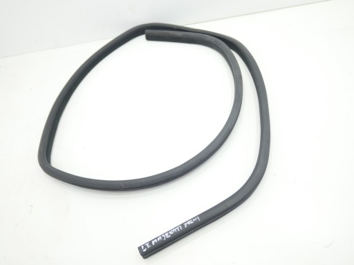 УПЛОТНИТЕЛЬ ДВЕРИ ЛЕВЫЙ ЗАДНИЙ MASERATI QUATTROPORTE V