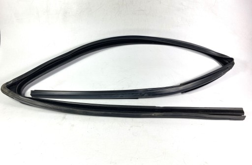 Ram 2500, 3500 gasket door windows right front 2019-26