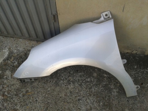 КРЫЛО ПЕРЕДНЕЕ ЛЕВОЕ CITROEN C4 3D EZR