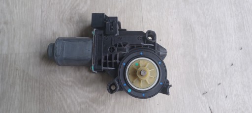 Электродвигатель правого переднего стекла vw polo iv 6q2959801e европа