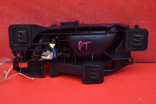 handle inner right rear part CHROM 98201552VV PEUGEOT 3 III P5 T10 SW 21-25