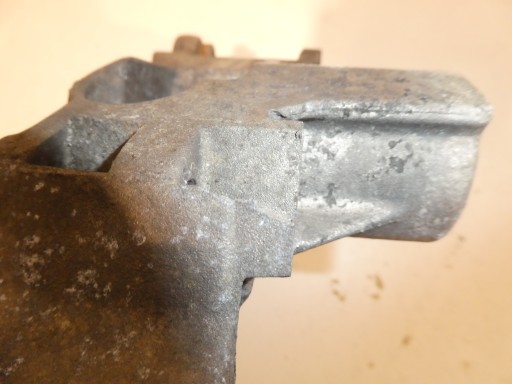 držač držač alternatora VW 038903143M