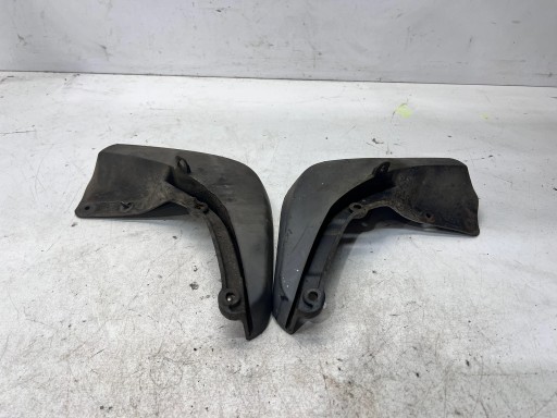 zástěrka spoiler NADKOLA vnjsí levý a pravý předek AUDI A4 B8 8K0075101