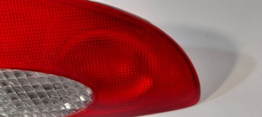 Toyota Avensis T22 light rear left to the bonnet 23300102 (R473)